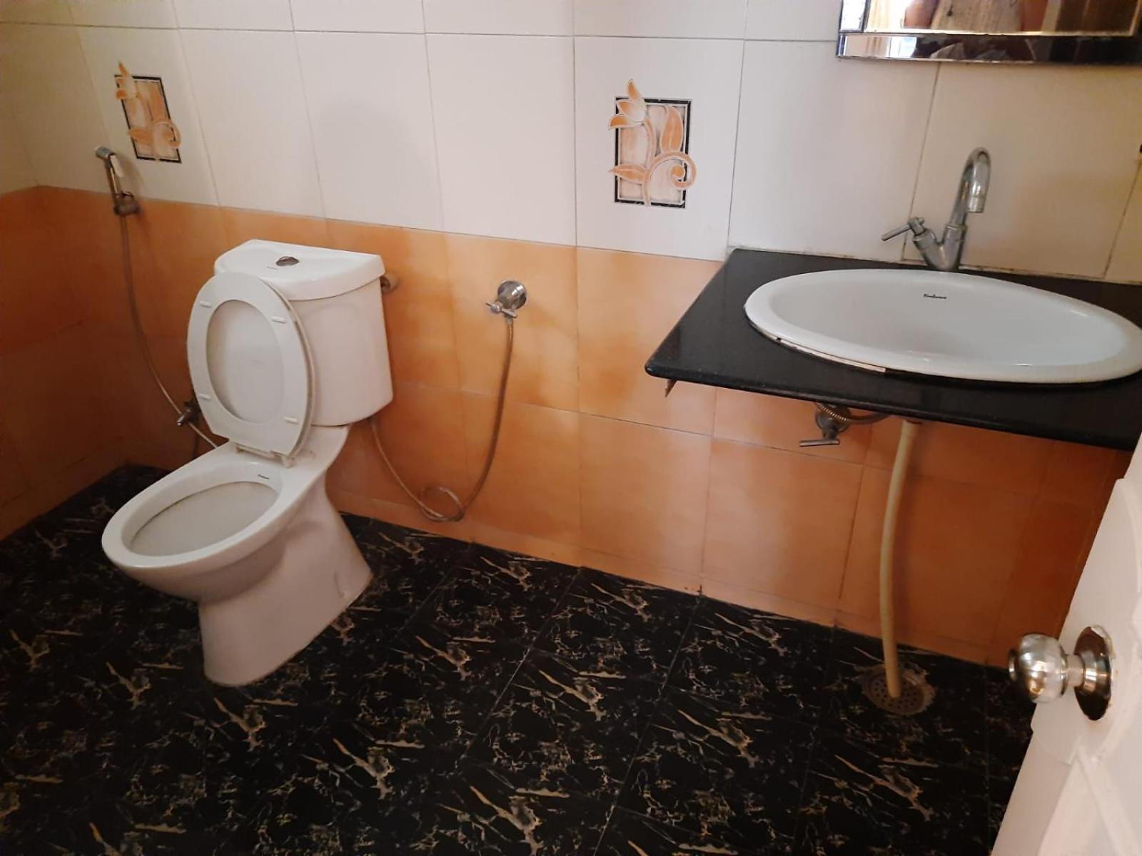 Gunrock Manor Hotel Secundurabad Kültér fotó